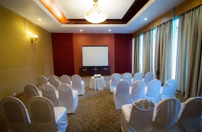 The Orchid Hotel Mumbai Vile Parle